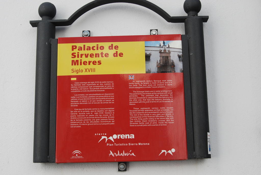 Palacio Sirvente Mieres - Parking Gratuito Andújar Exteriör bild